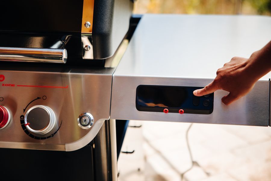 Газовий гриль Weber Genesis EPX-435, чёрный