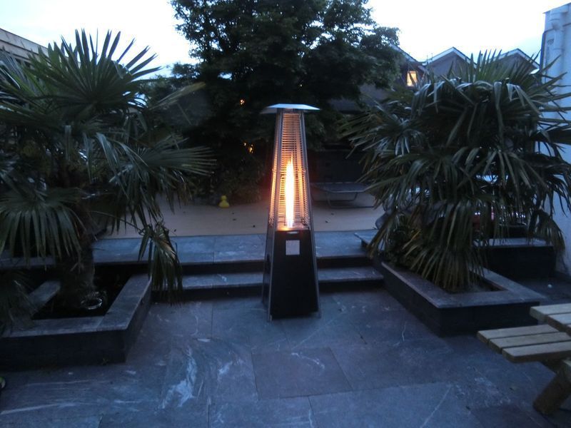 ВУЛИЧНИЙ ГАЗОВИЙ ОБІГРІВАЧ ACTIVA PYRAMIDE CHEOPS II BLACK
