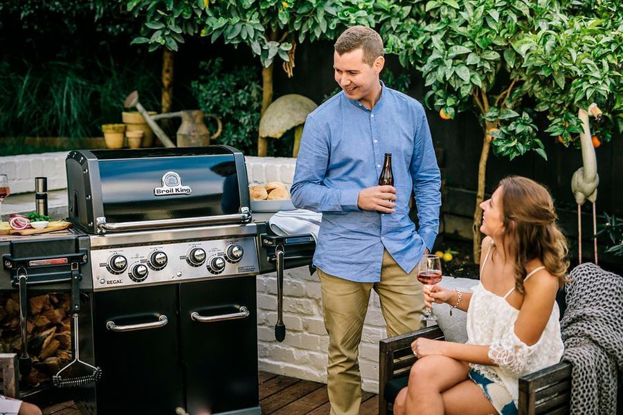 Гриль газовий Broil King Regal 490 чорний