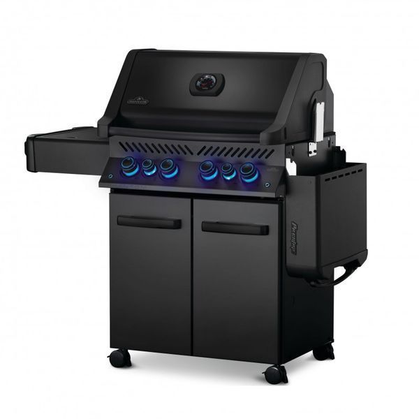 Napoleon Phantom Prestige 500 Gas Grill, Black