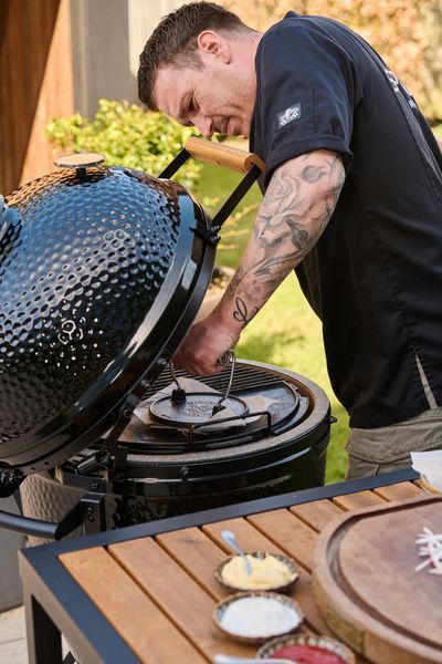 Гриль керамічний Big Green Egg ONYX LARGE
