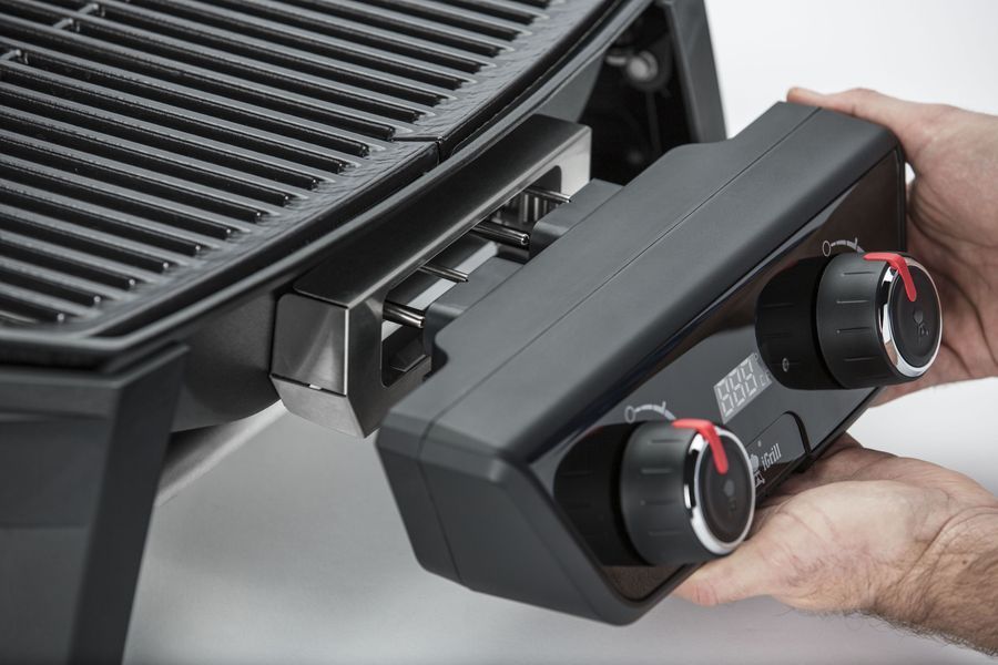 Weber Pulse 2000 Electric Grill