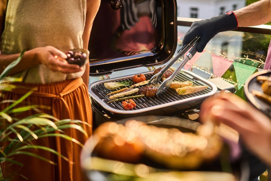 Weber Lumin Electric Grill, Black
