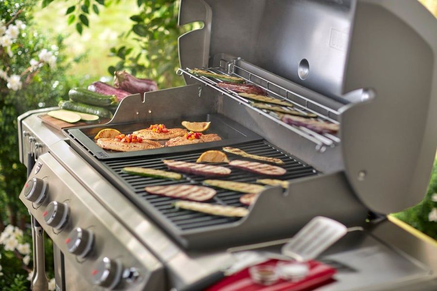 Weber Cast Iron Tray for Genesis II 400-600 Series