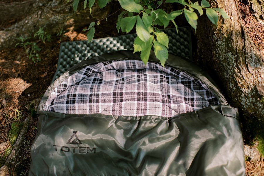 Спальний мішок Totem Ember Plus ковдра з капюш лівий olive 190/75 UTTS-014